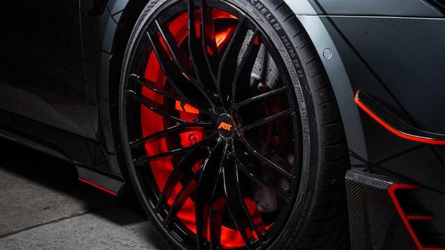 Audi RS7 перетворили на 740-сильний суперкар - фото 395702