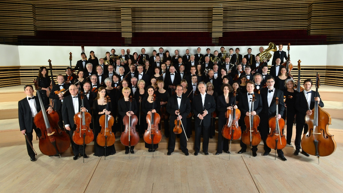 Симфонічний оркестр Франції виконав знамениту композицію онлайн: відео - фото 1