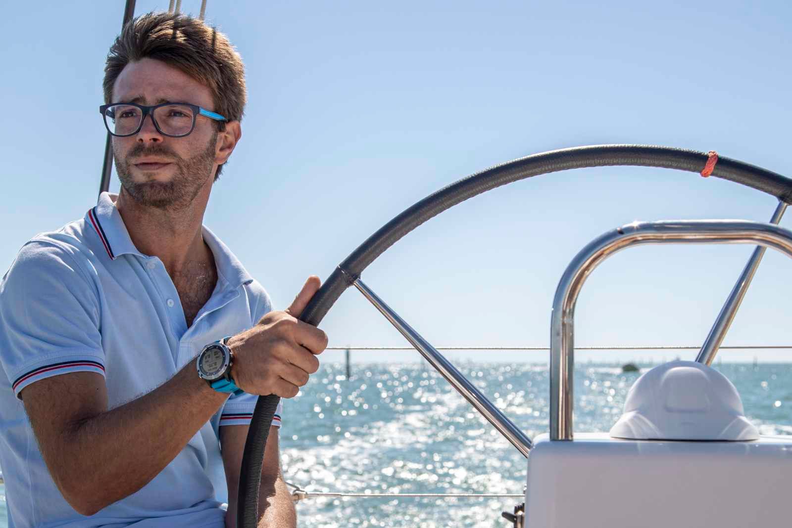 Годинник дозволяє навіть керувати човном - фото 1