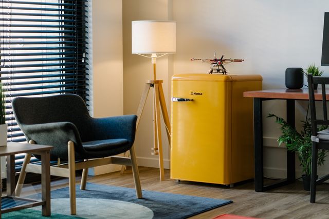 Гарячі продукти в холодильник не кладемо - фото 396473