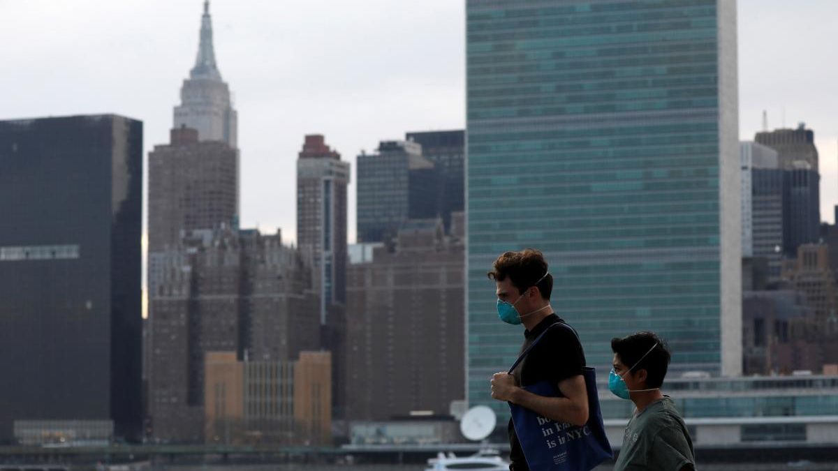 Вчені пояснили сильний спалах коронавірусу в Нью-Йорку