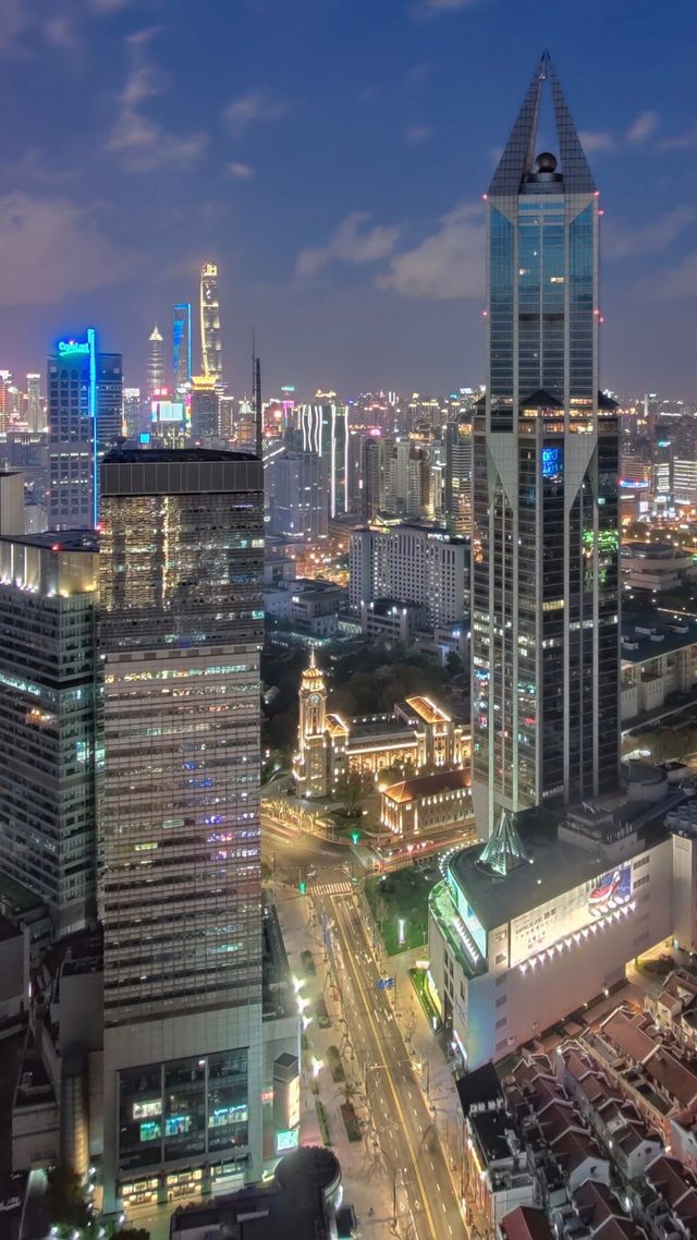 У мережі з'явилися перші фото, зняті на OnePlus 8 Pro - фото 397151