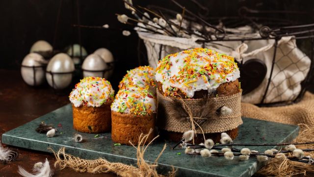 Ціни на паску цьогоріч теж зросли - фото 397298