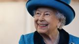 Єлизавета II роздала британцям традиційну милостиню поштою: фото