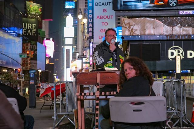 Як виглядає нічний Нью-Йорк на карантині - фото 397407