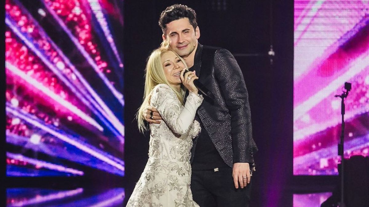 Голос країни 10: мама Дана Балана підкорила мережу виконанням весільної пісні