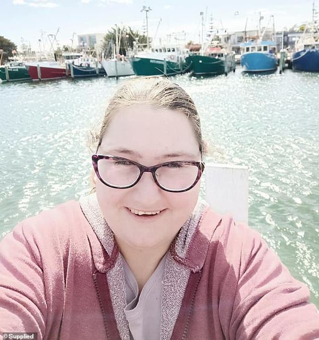 В Австралії сім'ю оштрафували через пост у фейсбуці - фото 398056