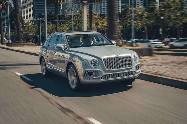 Сумнівна економія: розраховано реальний розхід палива гібридного Bentley Bentayga - фото 398070