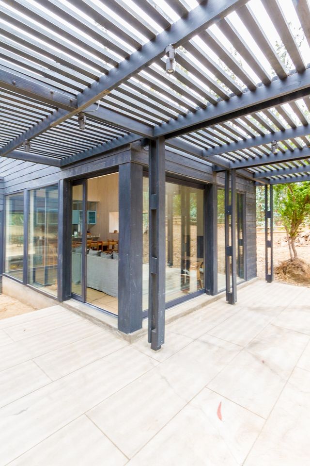 Як виглядає заміський будиночок в Чилі, де ідеально проводити карантин - фото 398296