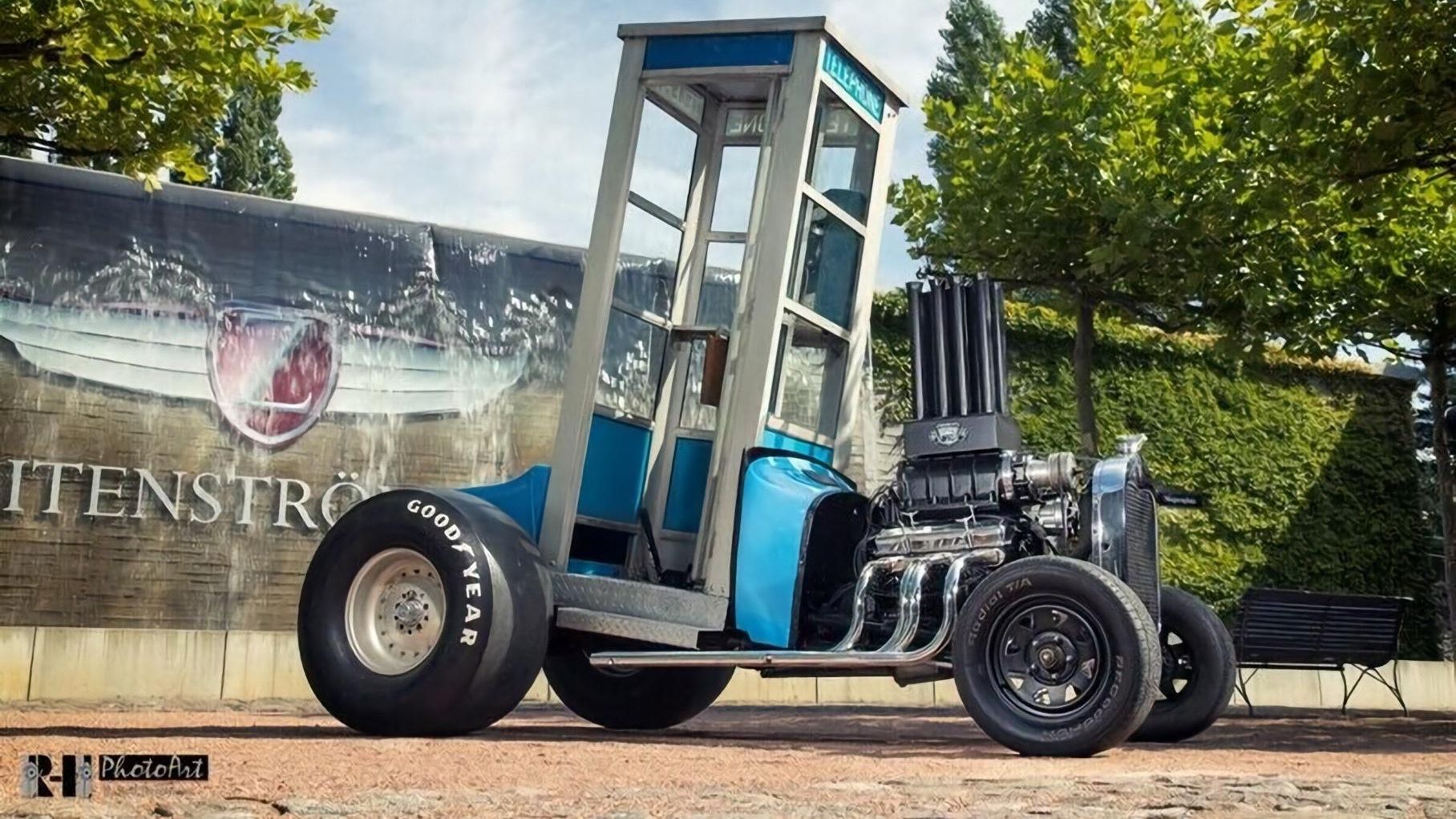 З молотка піде хот-род з кабіною у вигляді телефонної будки