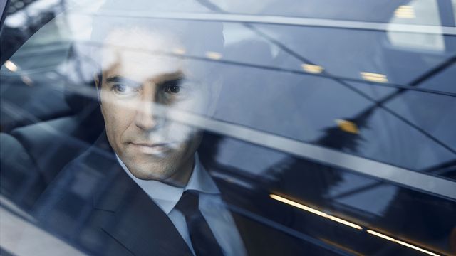 А як сідаєте в машину ви? - фото 398573