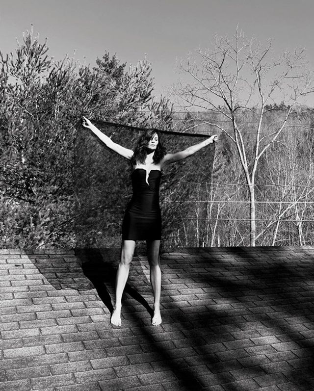 51-річна супермодель знялася в бікіні: гарячі фото - фото 398677