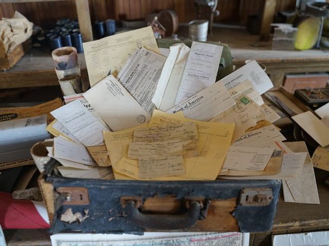 Американець застряг у місті-привиді під час пандемії: містична історія - фото 399047