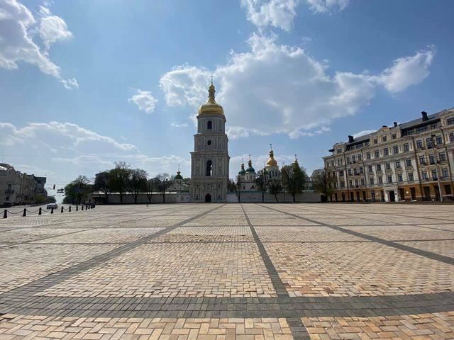 Великдень 2020: знімки спорожнілого Києва здивували мережу - фото 399057