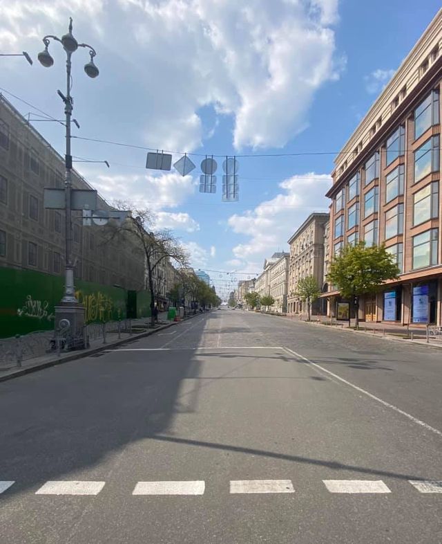 Великдень 2020: знімки спорожнілого Києва здивували мережу - фото 399060