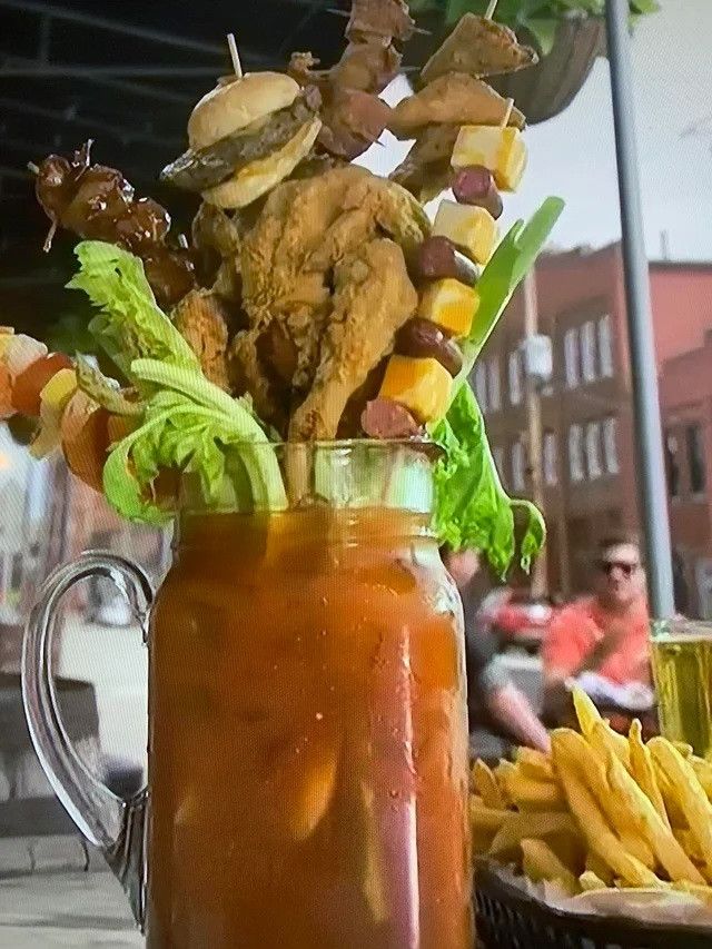 Дивна презентація страв у закладах, яка викликає подив і шок (фото) - фото 399089