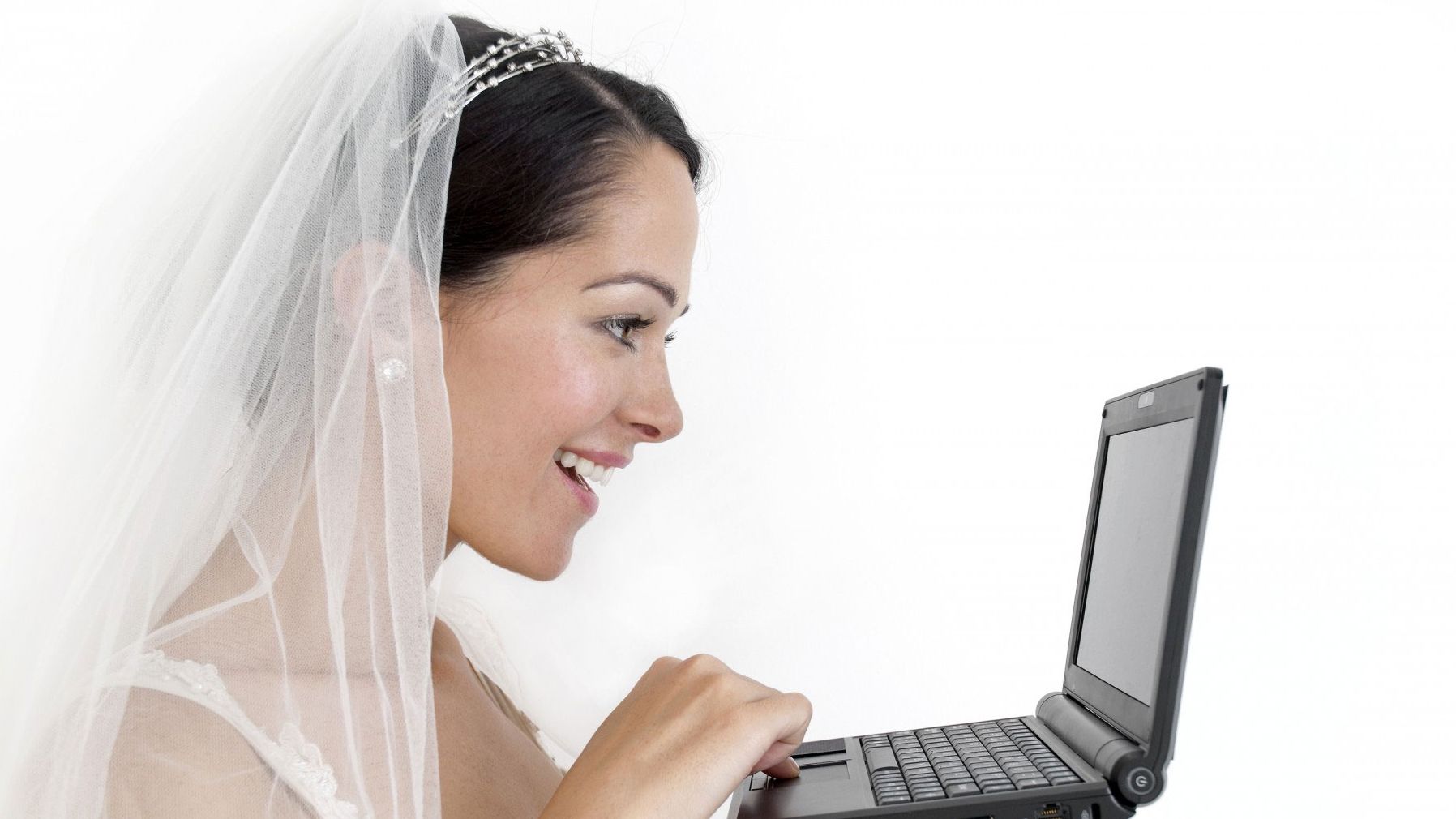 У Нью-Йорку дозволили одружуватися через відеозв'язок