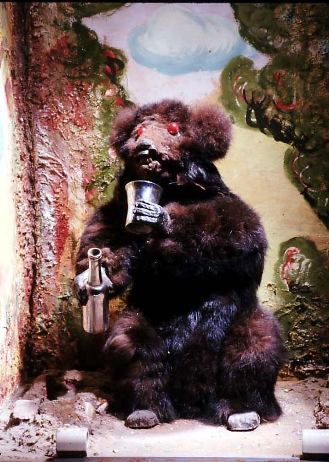 Музеї світу показали найстрашніші експонати зі своїх колекцій: кадри не для слабкодухих - фото 399279