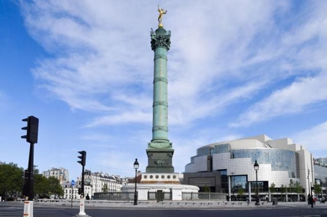 На фото показали міста Європи під час карантину - фото 399658