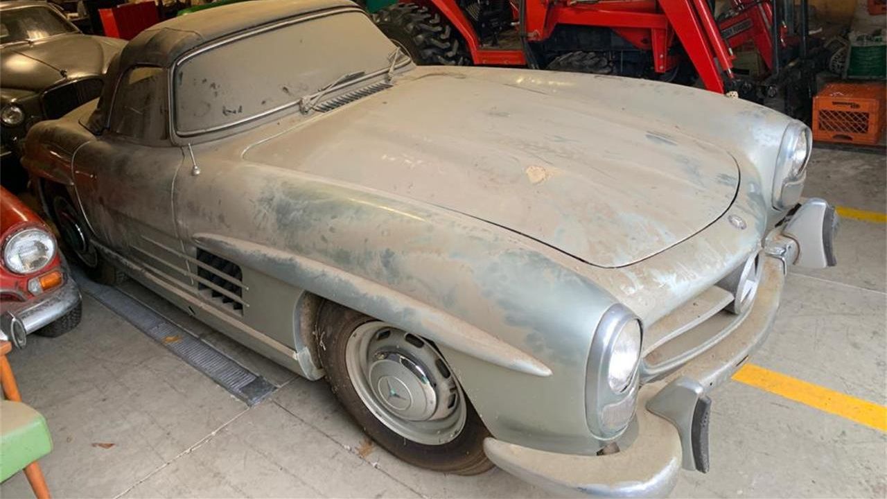 Mercedes-Benz - фото 1