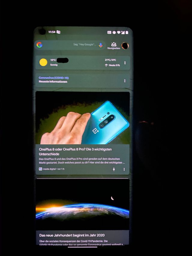 Гроші на вітер? Власники OnePlus 8 Pro скаржаться на проблеми з екраном - фото 399849