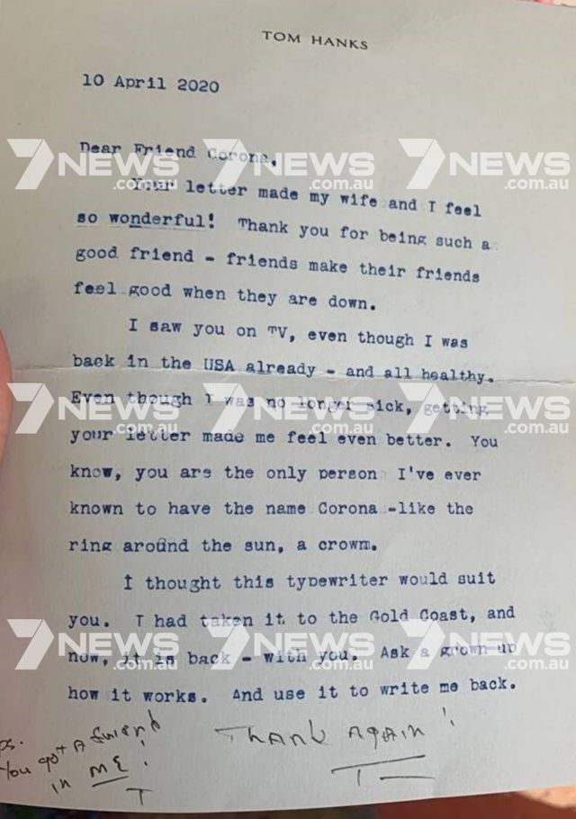 Том Хенкс підтримав хлопчика, якого звуть Корона: він отримав милий подарунок - фото 399975