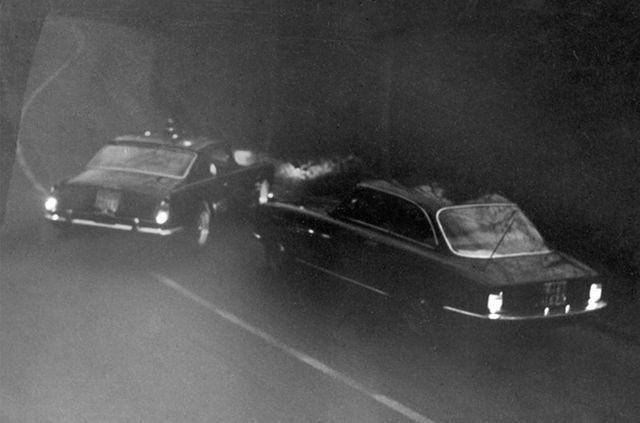 Гроза злочинців Риму: унікальний поліцейський Ferrari виставили на продаж - фото 399982