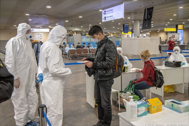 Які нові обов'язкові правила чекають авіапасажирів після карантину - фото 400355