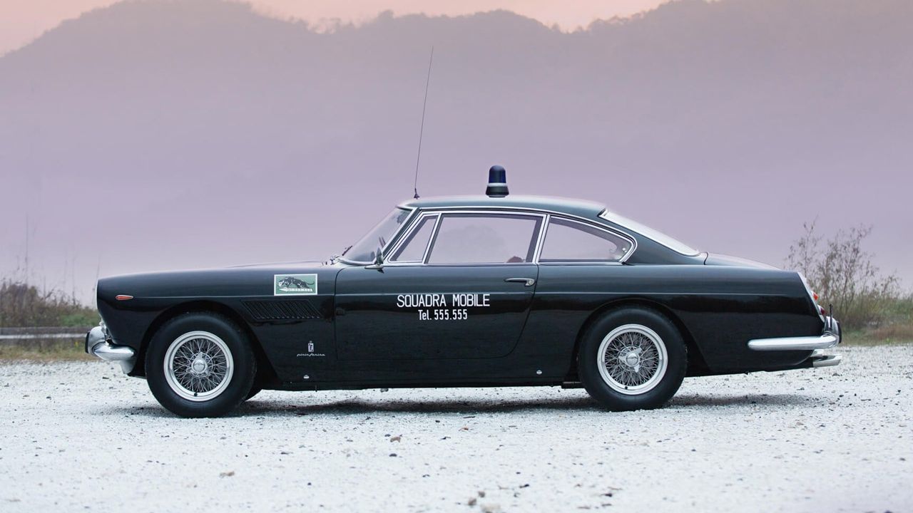 Єдиний у світі поліцейський Ferrari продадуть на аукціоні