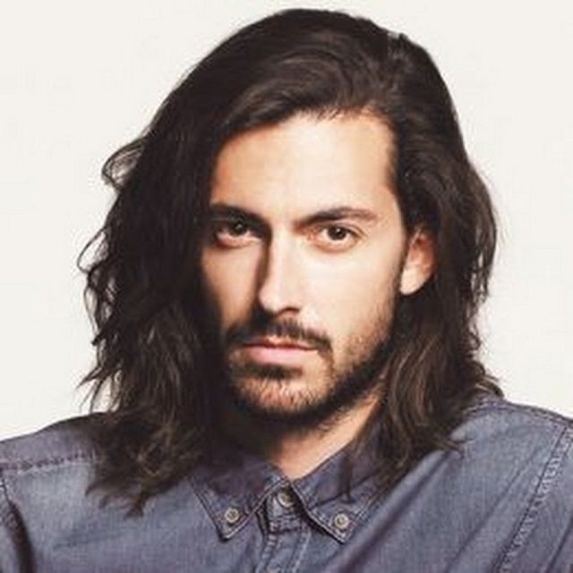 Післякарантинна мода: чоловічі стрижки для довгого волосся – ідеї у фото - фото 400676