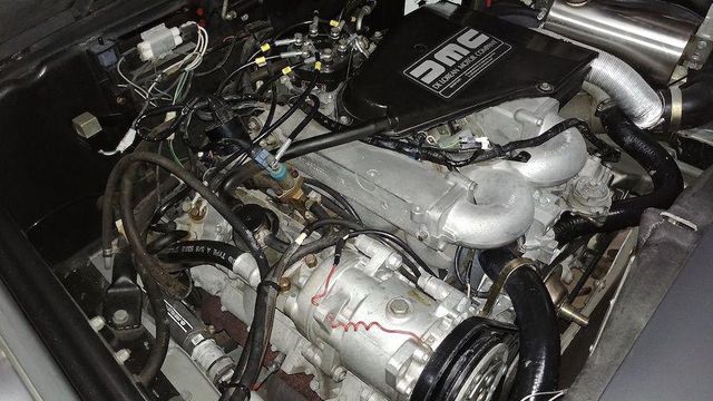 З молотка пустять автомобілі з фільму Назад у майбутнє - фото 400973