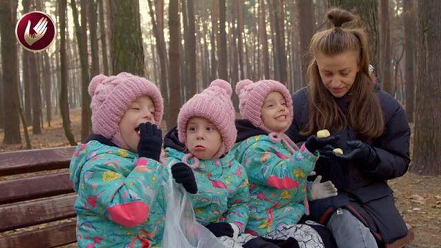 Супермама 16 випуск: дивитись онлайн, як учасниці перевіряли маму трійні - фото 401151