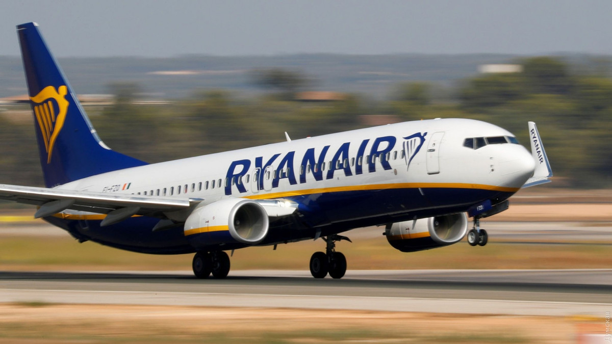 У Ryanair розповіли, коли почнуть здійснювати усі заплановані рейси - фото 1