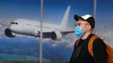 Як коронавірус поширюється салоном літака: відео