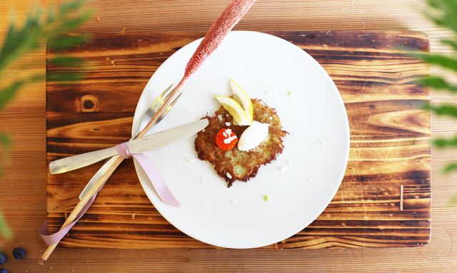 Вечеря на самоті: у Швеції відкрили ресторан посеред поля - фото 401519