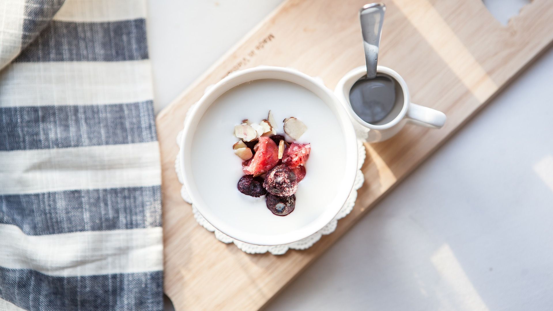 Які продукти варто їсти жінкам - фото 1