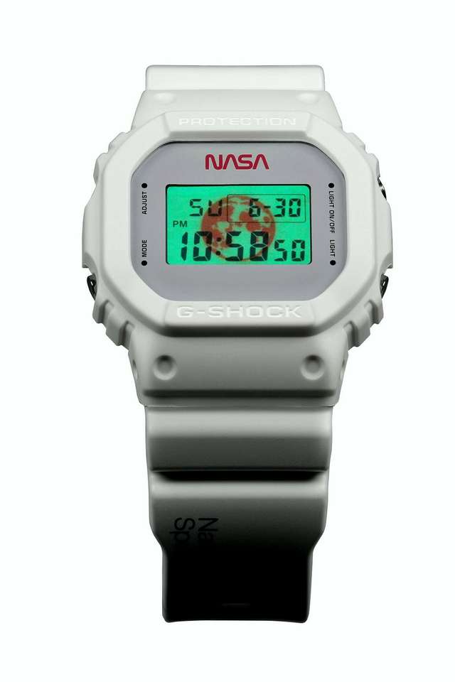 Casio випустила космічну версію годинників G-Shock в стилі NASA: фото - фото 401663