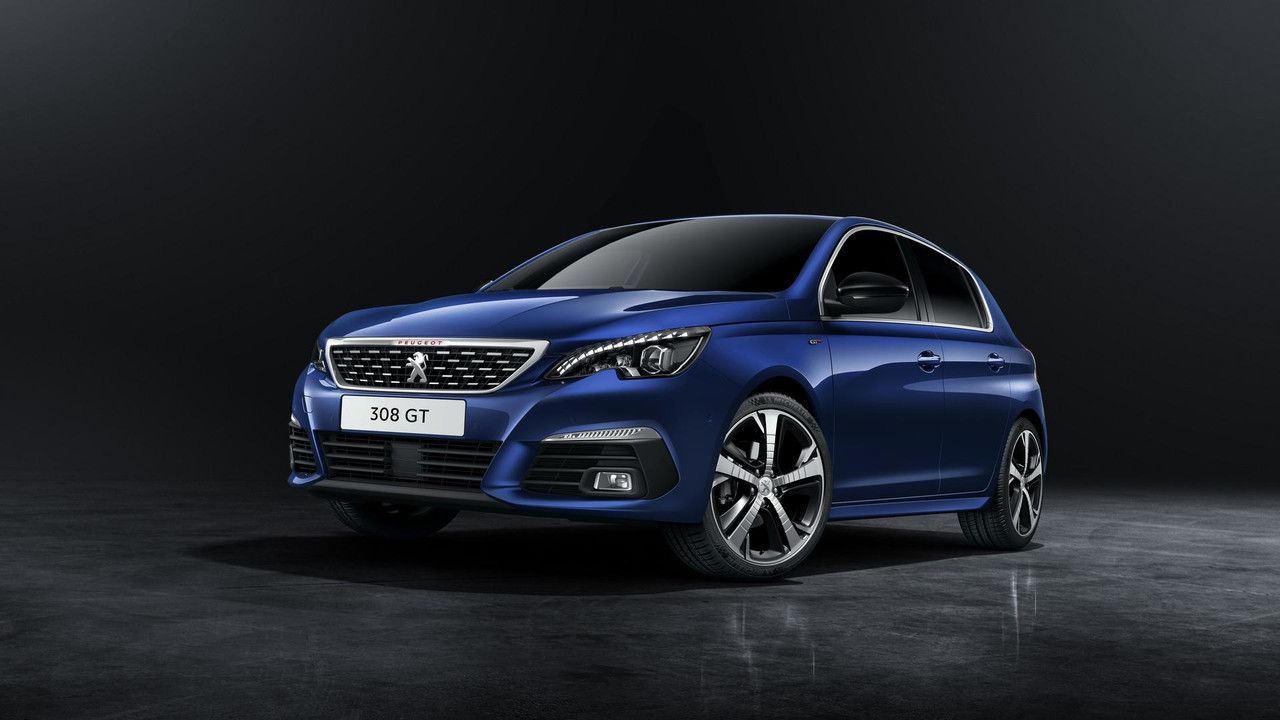Peugeot представить новий електрокар: конкурент Volkswagen Golf R - фото 402121