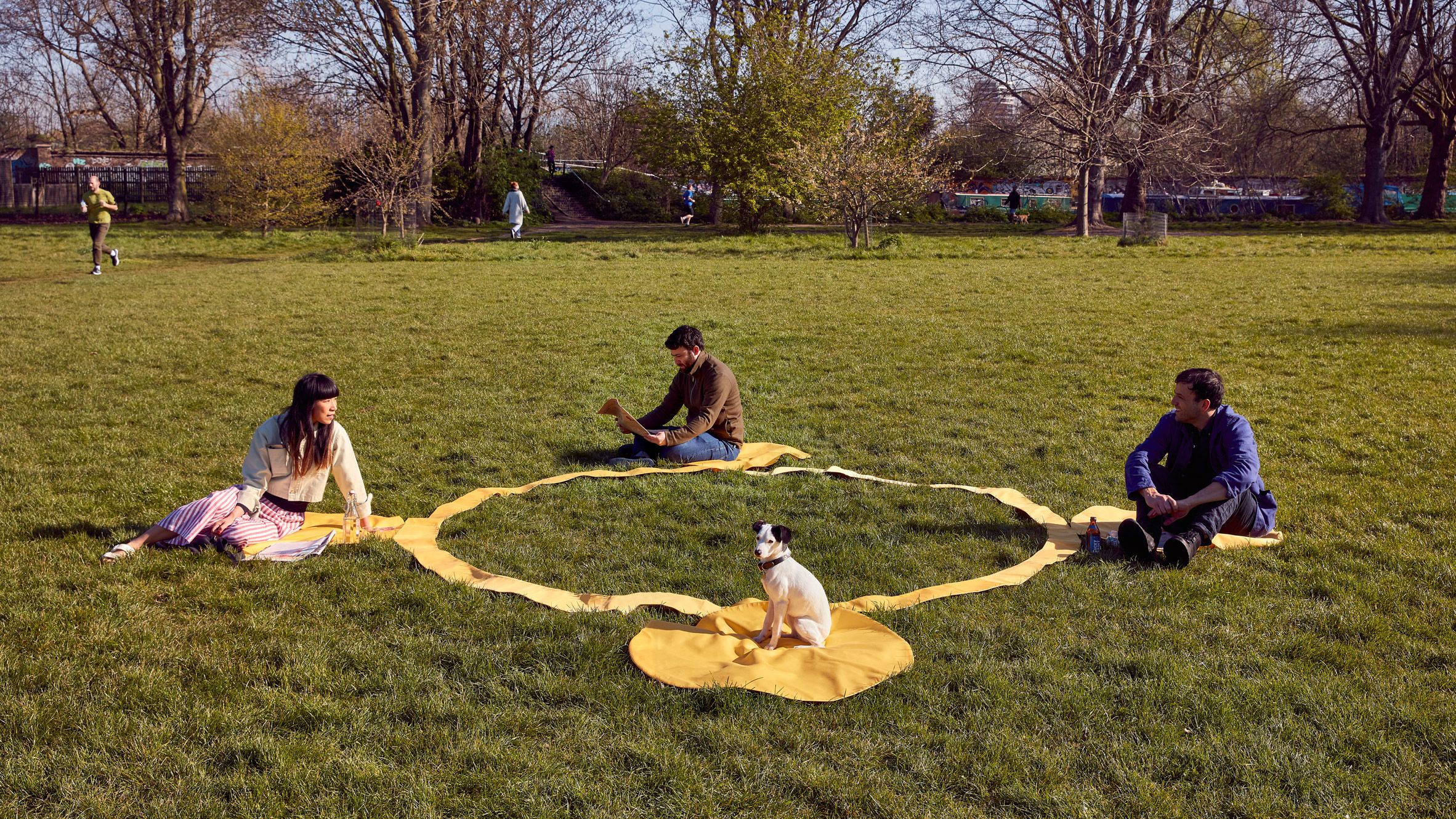 Плед дозволяє дотримуватися соціальної дистанції - фото 1