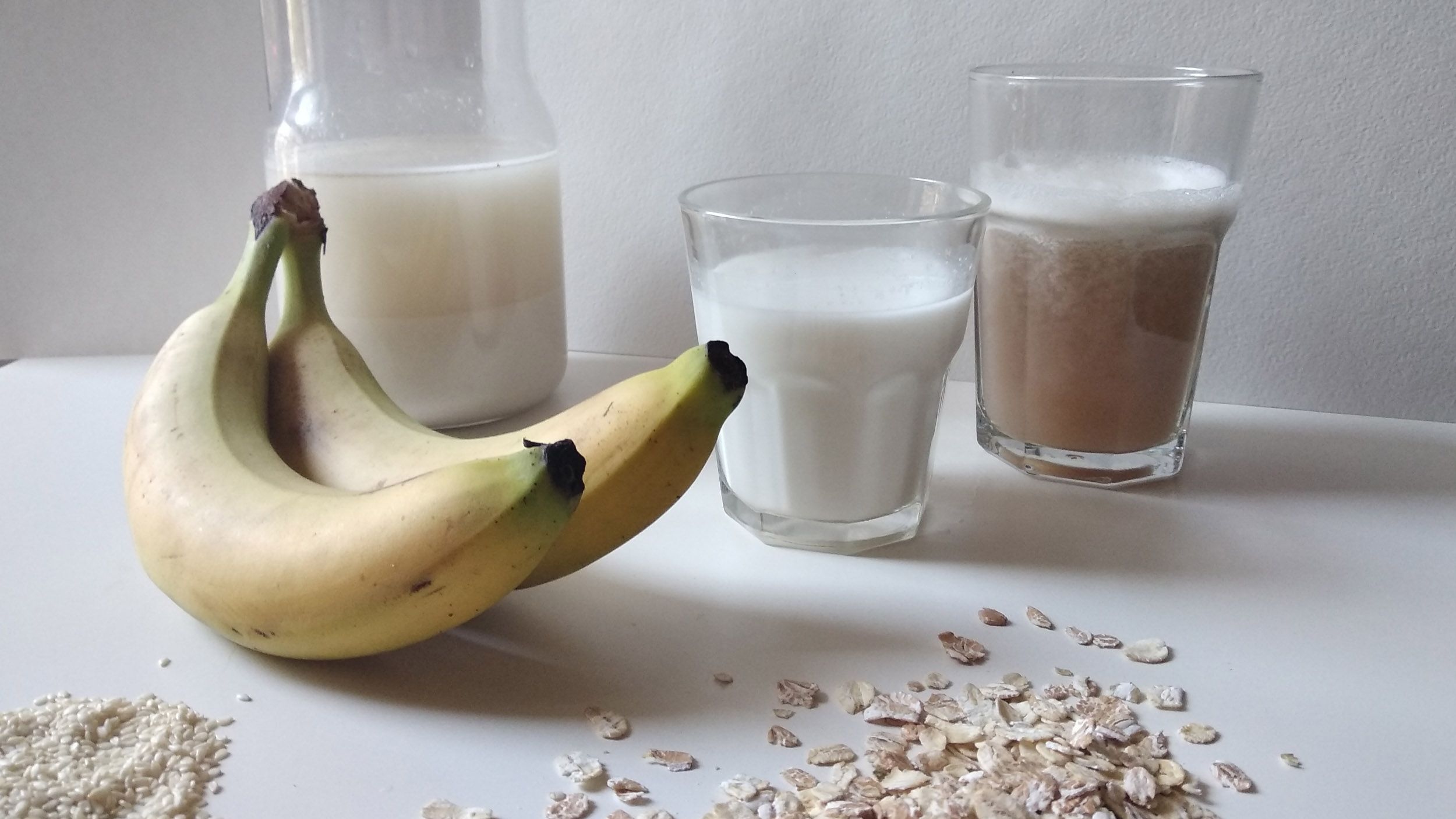 Чому необхідно регулярно пити молоко