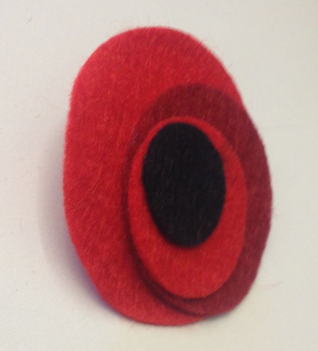 День пам'яті та примирення: що означає червоний мак і як його зробити власноруч - фото 402715