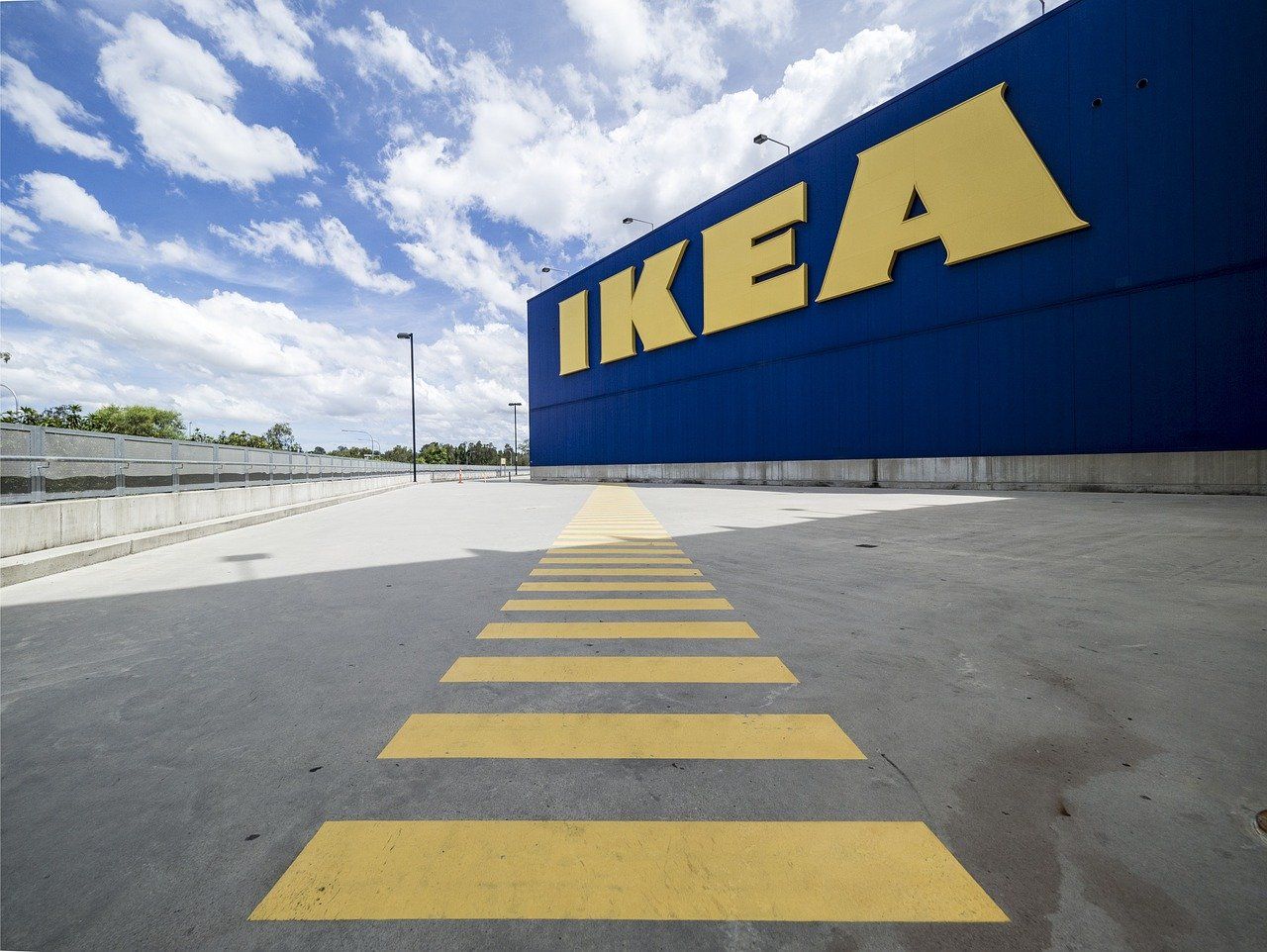 IKEA запустила онлайн продаж в Україні: відомі ціни на товари