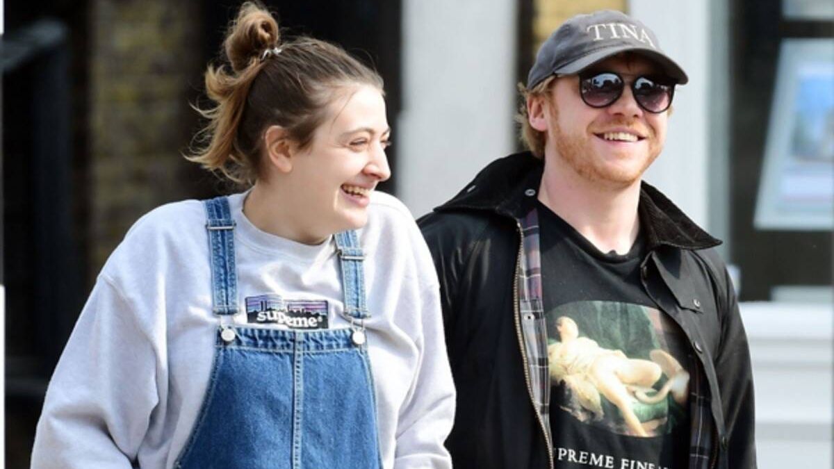 Руперт Грінт з коханою - фото 1