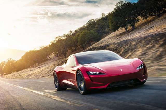 Випуск Tesla Roadster відклали на невизначений термін - фото 402817