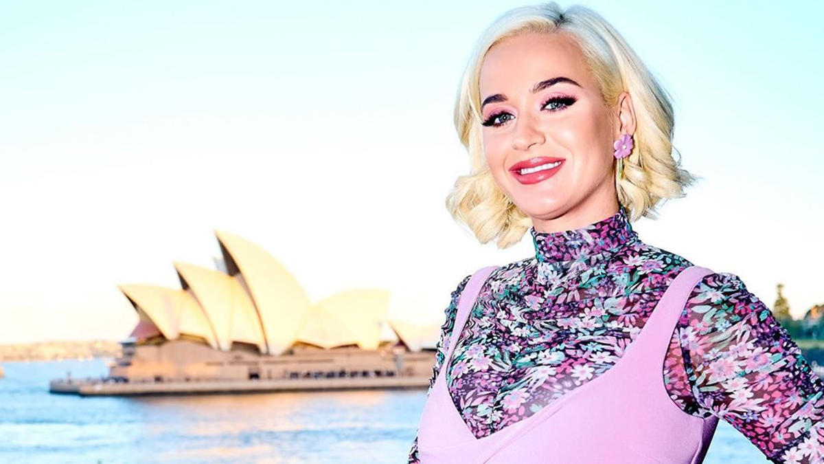 Кеті Перрі поділилася відео з УЗД майбутньої дитини