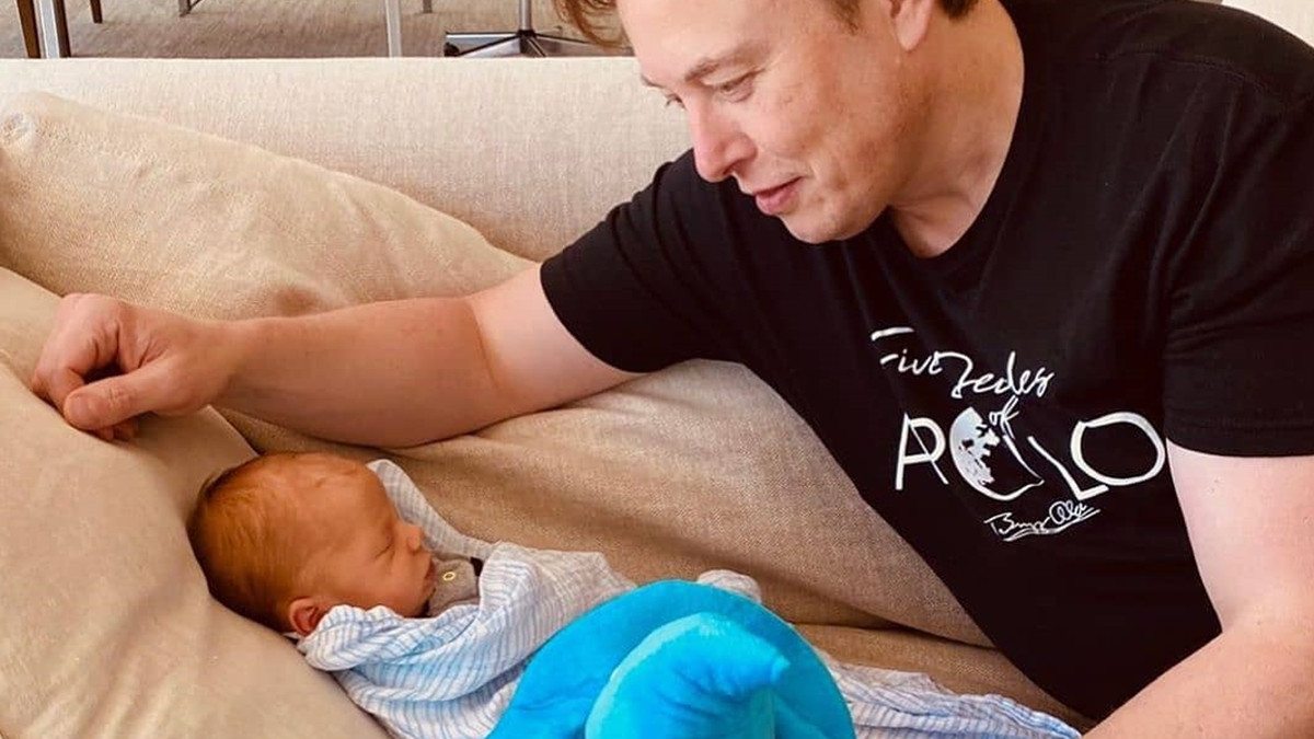 Відео Ілона Маска з новонародженим сином підкорило мережу - фото 1