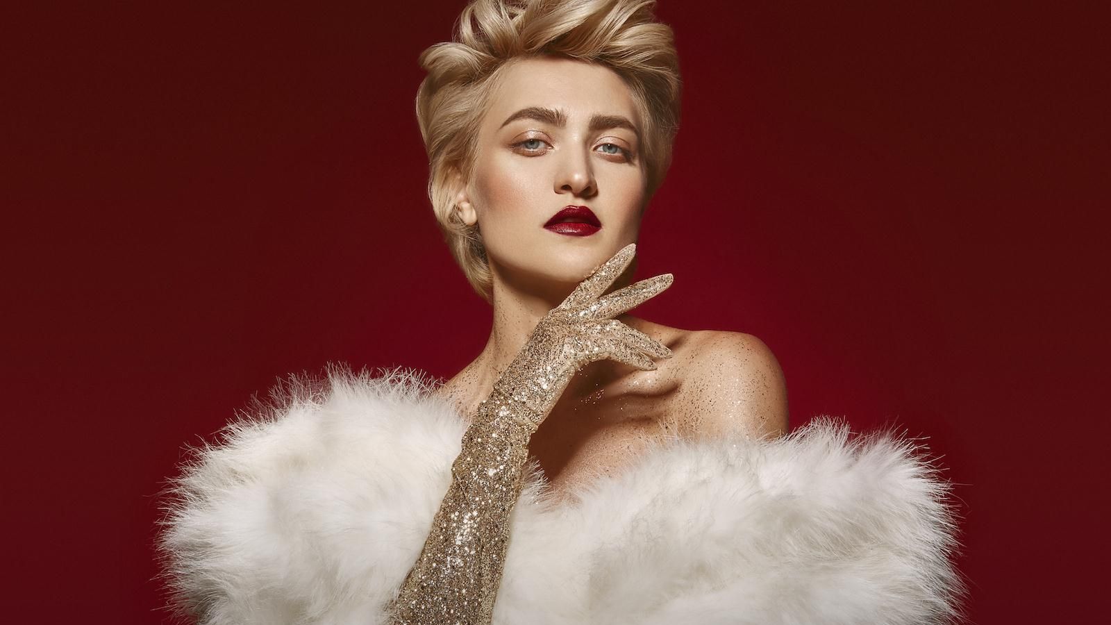 Зірка Жіночого кварталу показала першу прогулянку з сином