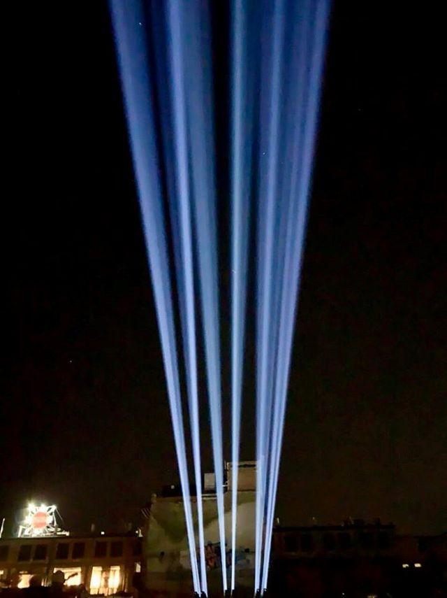 Стоп культурний карантин: як пройшла видовищна антикарантинна акція у Києві - фото 403723