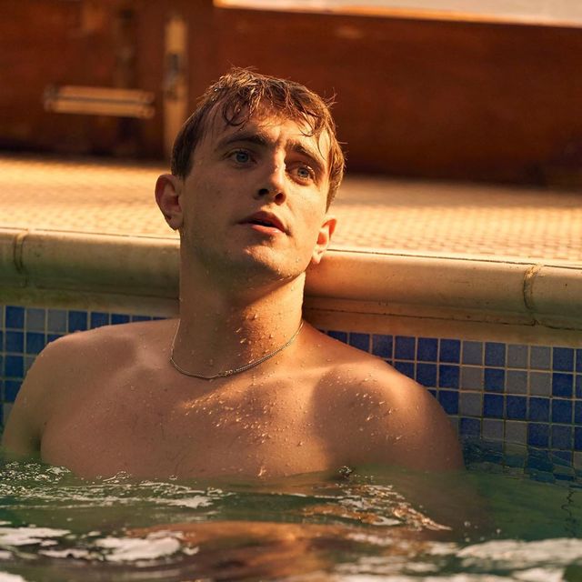 У ланцюжка головного героя серіалу Нормальні люди з'явився акаунт в Instagram - фото 403753