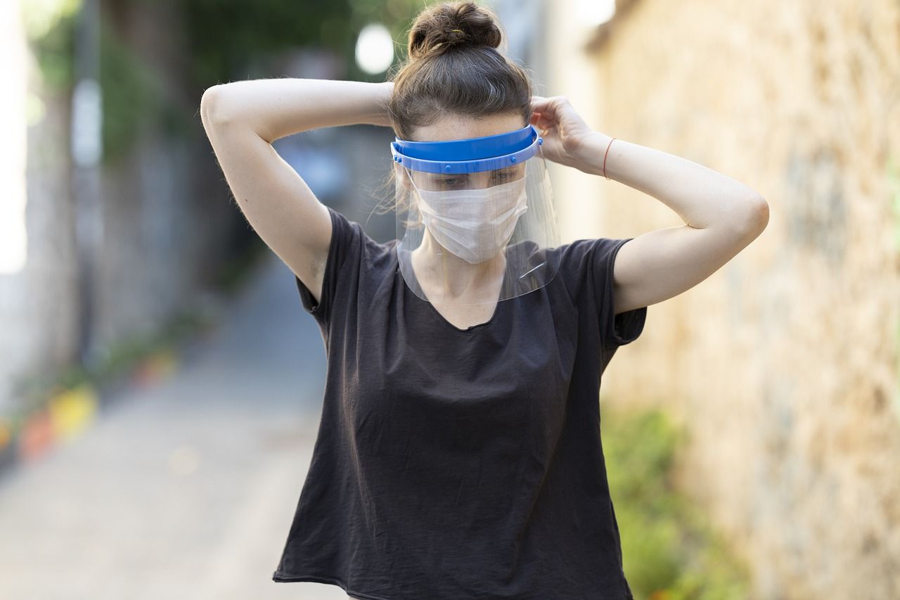 Карантин в Україні триває - фото 1